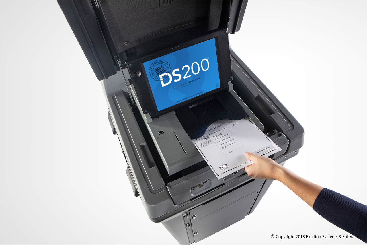 DS200是安全的投票扫描和制表技术